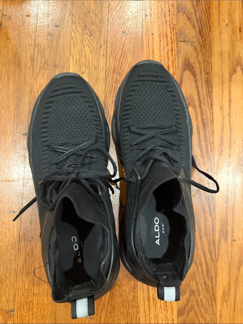 N/A versatile black